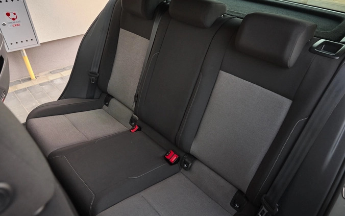 Volkswagen Golf cena 35900 przebieg: 185960, rok produkcji 2014 z Szczuczyn małe 781